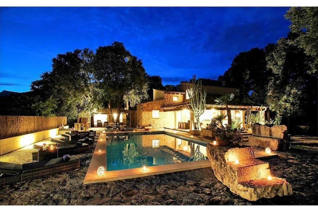 Spectacular Newly Renovated In Pollensa By Renthousing Port de Pollença